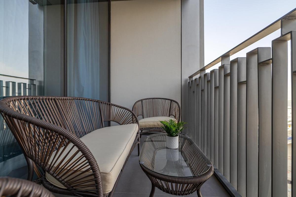 Spacious 2Bdr In Creek Harbor With City View Dubaj Kültér fotó