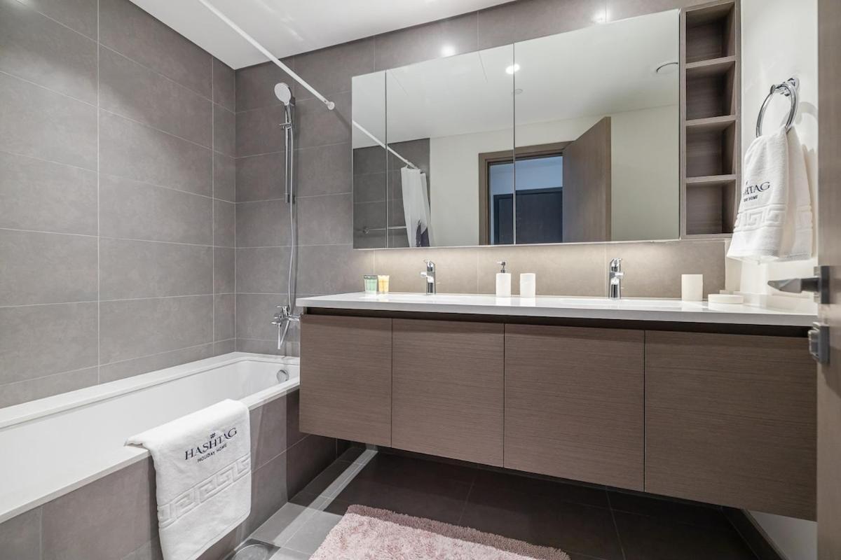 Spacious 2Bdr In Creek Harbor With City View Dubaj Kültér fotó